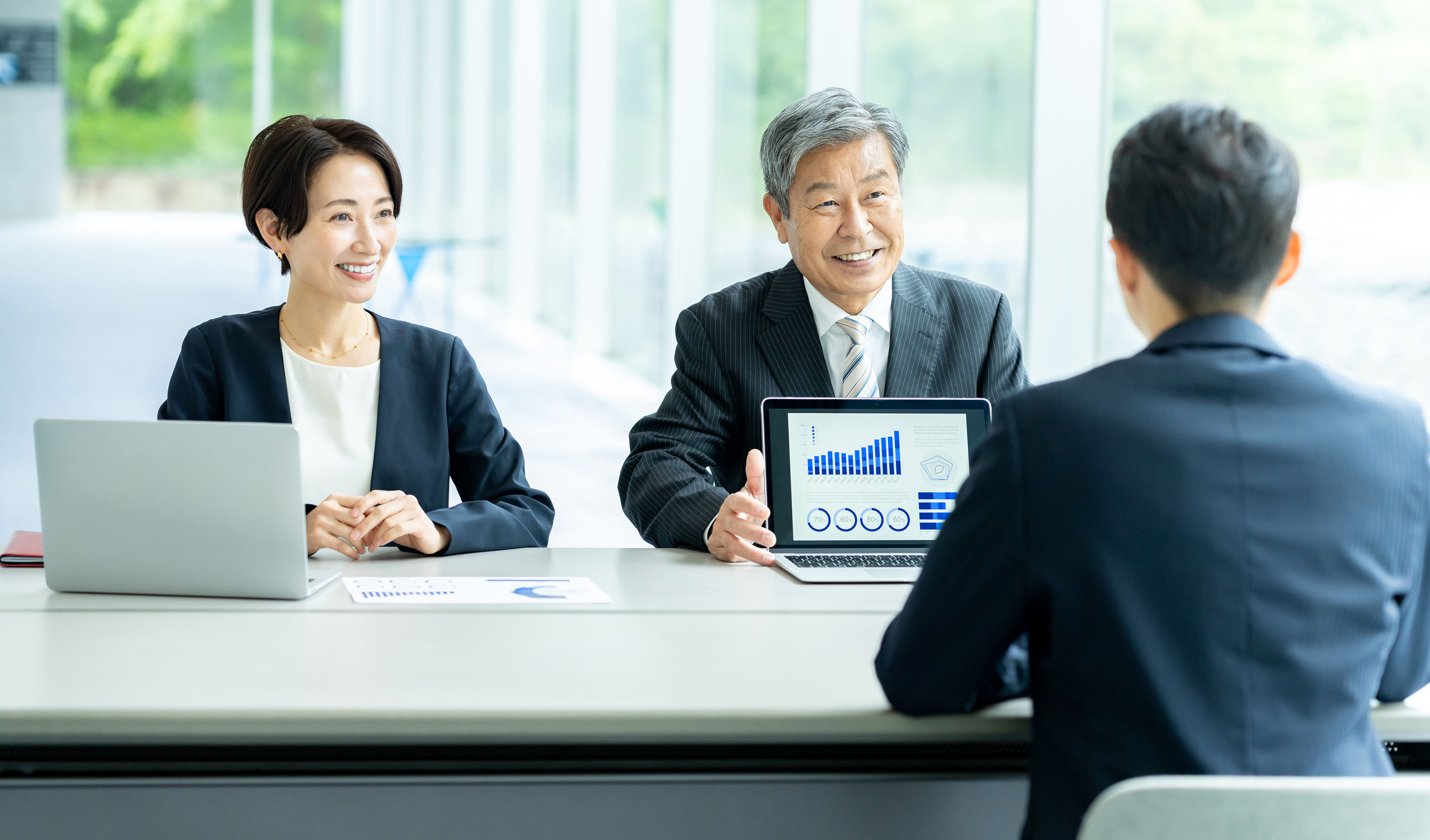 企業ご担当者の方へ　株式会社DREAM-SMART